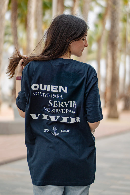 Camiseta vivir para servir
